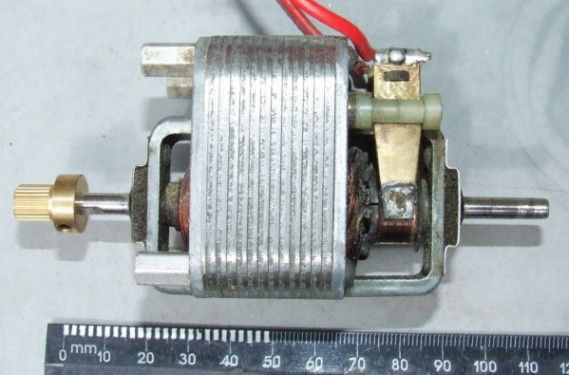 model boat motor